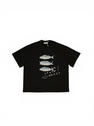 T SHIRT
