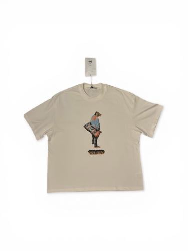 T SHIRT