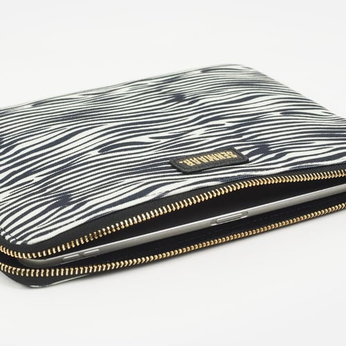 حقيبة ايباد- نمط زيبرا