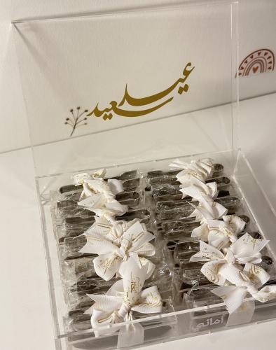 علبة اكريلك فارغه متوفر باي عباره تطلبيها