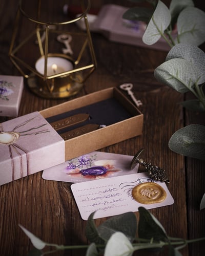 ختم بأحرف عربية وعبارات جاهزة ( بهوية عربية )