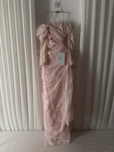 فستان زهري دانتيل سهره راقي