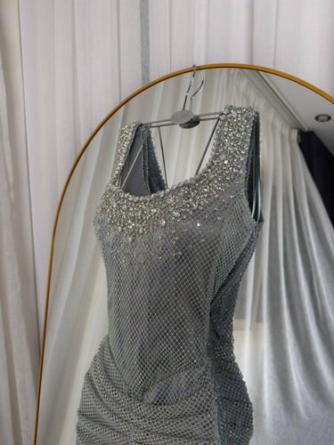 فستان سهره بلون فضي راقي