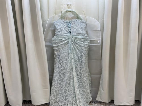 فستان سماوي ملكي