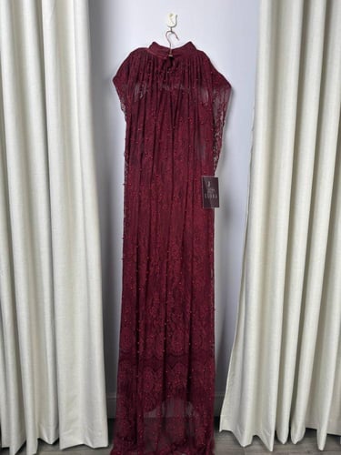 فستان دانتيل فصوص باربي شال