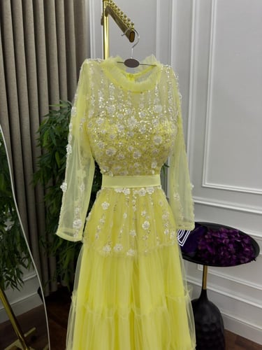 فستان ليموني كلفه