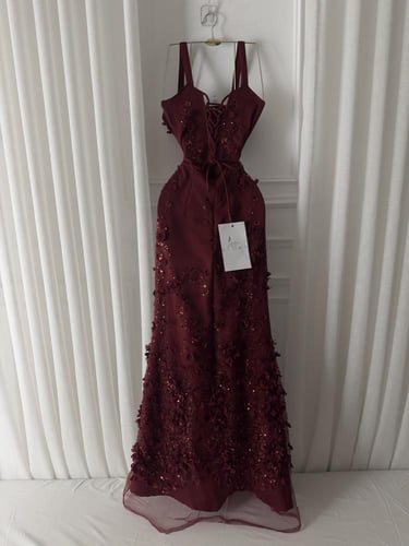 فستان عودي سهره راقي معا شال