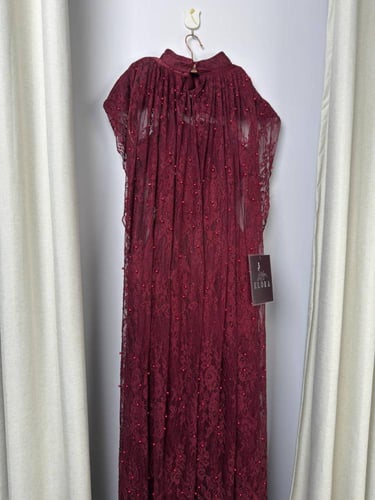 فستان دانتيل فصوص باربي شال