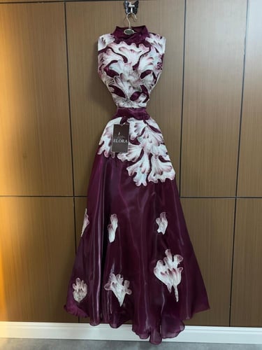 فستان لمعه بنقشه مميزه