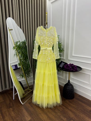 فستان ليموني كلفه