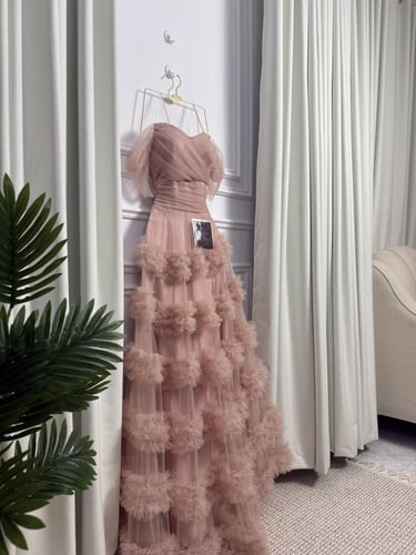 فستان تل ناعم