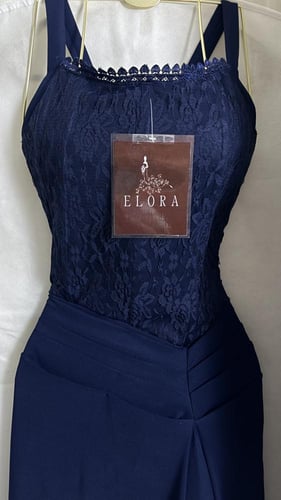 فستان كحلي دانتيل