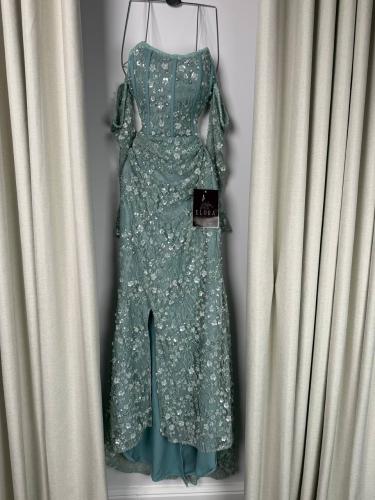 فستان سهره تطريز ورود