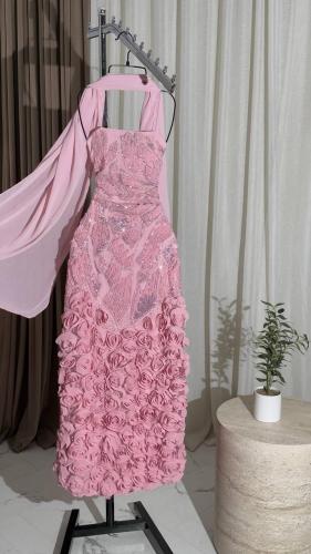 فستان براون بأكمام