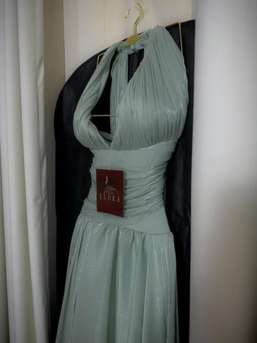 فستان تيفاني