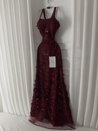 فستان عودي سهره راقي معا شال