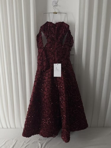 فستان سهره عودي راقي معا اكمام