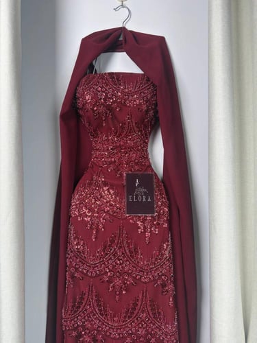 فستان سهره عودي غامق بطانه باربي