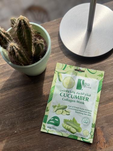 Cucumber and collagen mask