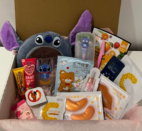 Package with Stitch character