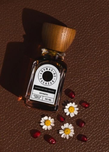 Leather is my Love Language – Aromas de Salazar50m...