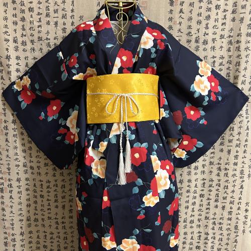 يوكاتا كحلي مع حزام فيونكة