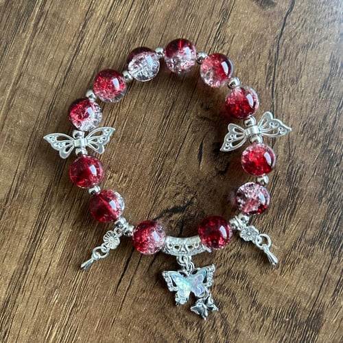 اساور ذو تصميم آسيوي