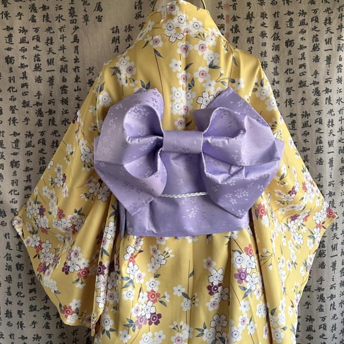 يوكاتا اصفر مع حزام فيونكة