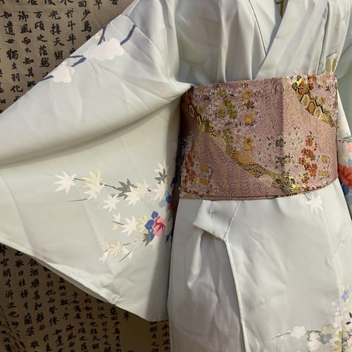 يوكاتا ايجار ياباني ازرق فاتح