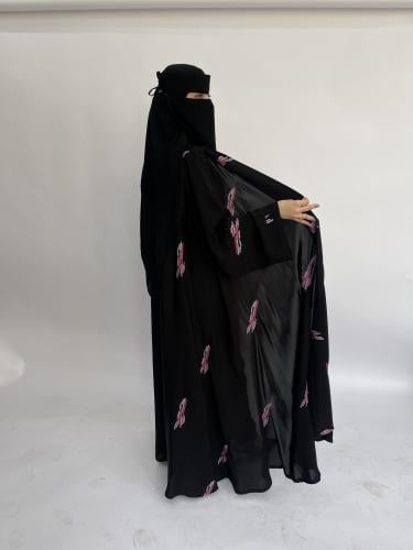 عباية رنا