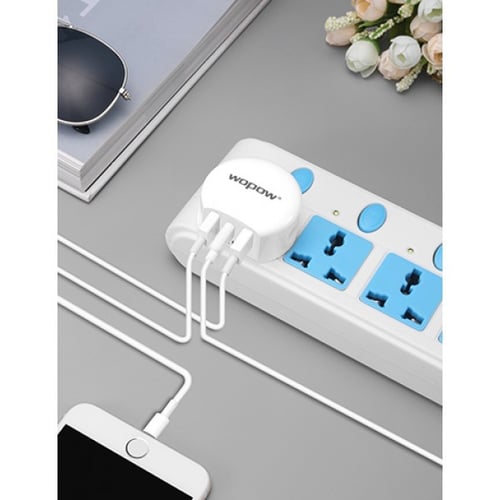 شاحن جداري بثلاث منافذ - ووبو - ابيض