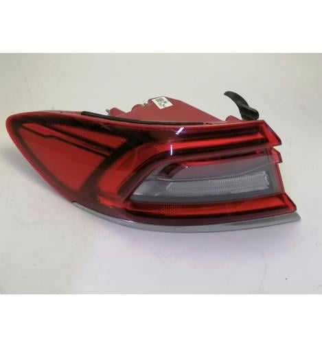 اسطب خلفي ازيرا 2018 - 2019 ( اصلي مستعمل )