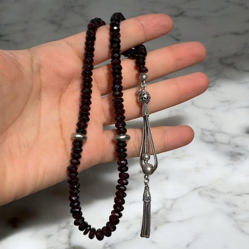 سبحة قارنت رودلايت طبيعي بشهادة المختبر