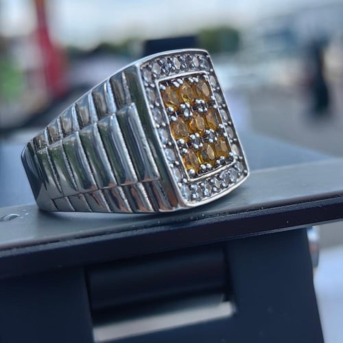 خاتم زفير أصفر طبيعي