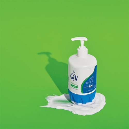 كيوفي كريم الترطيب للجسم والبشرة الحساسة والجافة 5...