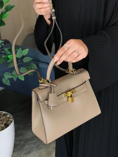 شنط براند he كبير