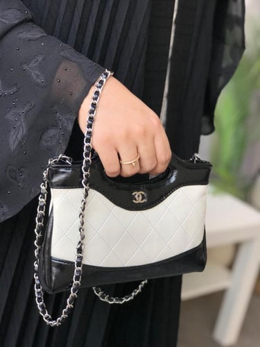 شنط براند صغير sha