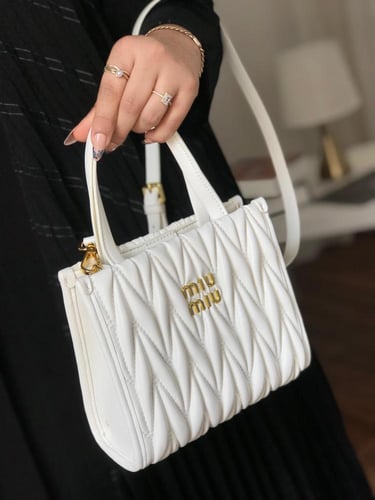 شنط براند miu