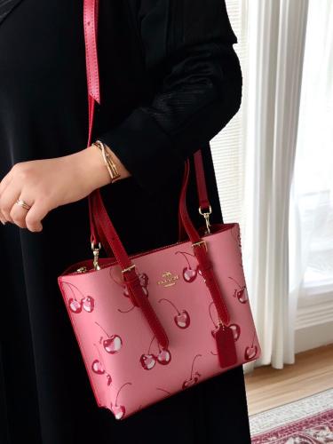 شنطة كوتش الترند