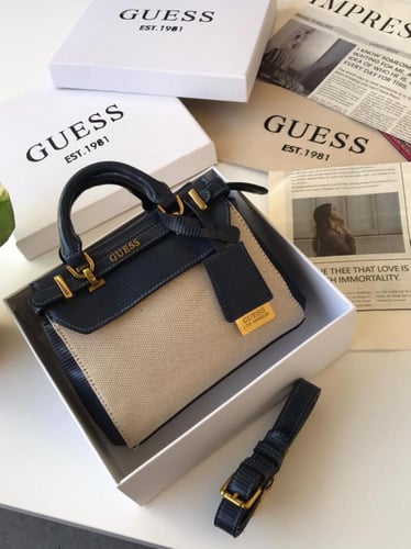 شنط براند guess