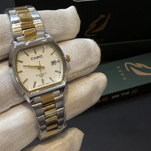 ساعة كاسيو نسائي