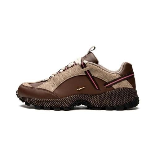 Nike AIR HUMARA LX WMNS "Jacquemus - Brown"
