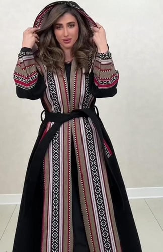 بشت سدو نسائية شتويه معا قبعه