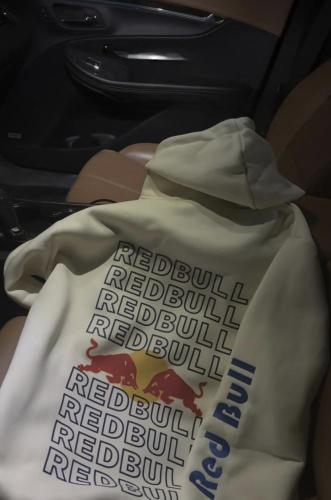 هودي Red Bull