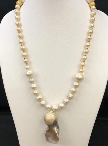 عقد لؤلؤ طبيعي (غير معالج) 217 قيراط