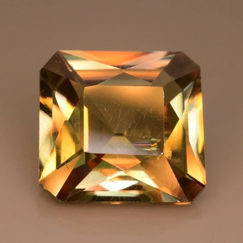 حجر السلطاني تركي طبيعي (غير معالج) متغير اللون 5....