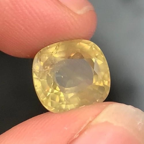 زفير أصفر متغير اللون الي وردي طبيعي (غير معالج) 6...