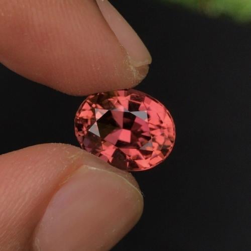 تورمالين موزمبيق طبيعي (غير معالج) 3.9 قيراط