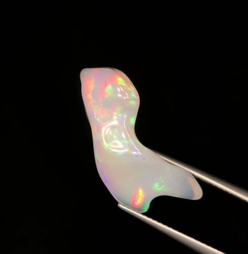 أوبال خام طبيعي (غير معالج) 10.2 قيراط