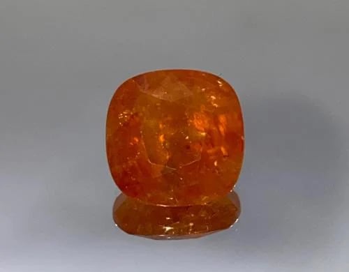 جارنيت افريقي (Fanta Orange) طبيعي (غير معالج) 8.65 قيراط